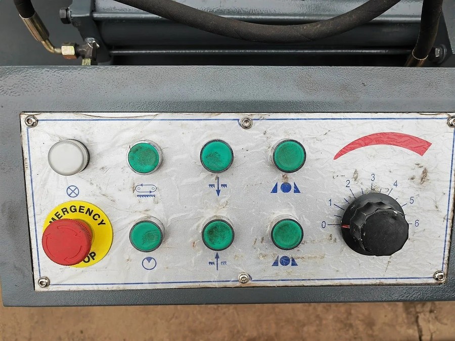 MetalTec BS 350 CZ ленточнопильный станок c поворотом пильного модуля под углом до 60° — изображение 6