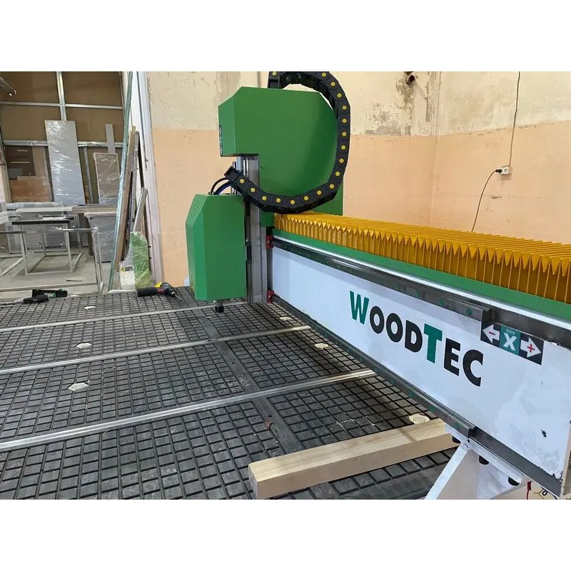 Фрезерно-гравировальный станок с ЧПУ WoodTec CH 2030L — изображение 4