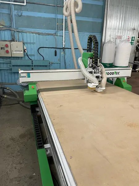Фрезерно-гравировальный станок с ЧПУ WoodTec H-2040C P2 — изображение 10