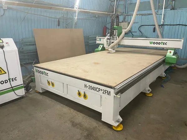 Фрезерно-гравировальный станок с ЧПУ WoodTec H-2040C P2 — изображение 9