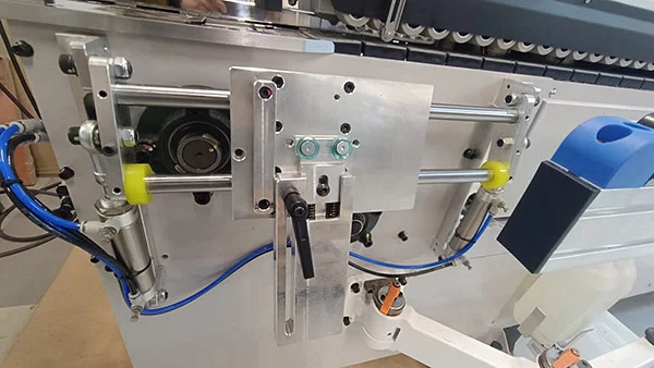 Автоматический кромкооблицовочный станок Excitech Automatic 515HQLP