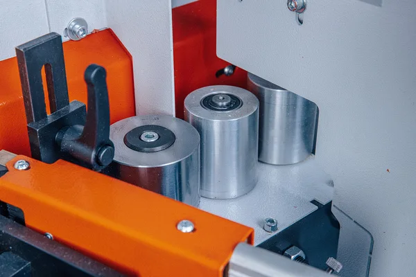 Автоматический кромкооблицовочный станок OSTERMANN 6T — изображение 7