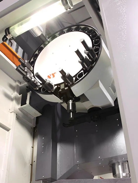 Фрезерный обрабатывающий центр KMT KVL650 3-оси HCNC — изображение 3