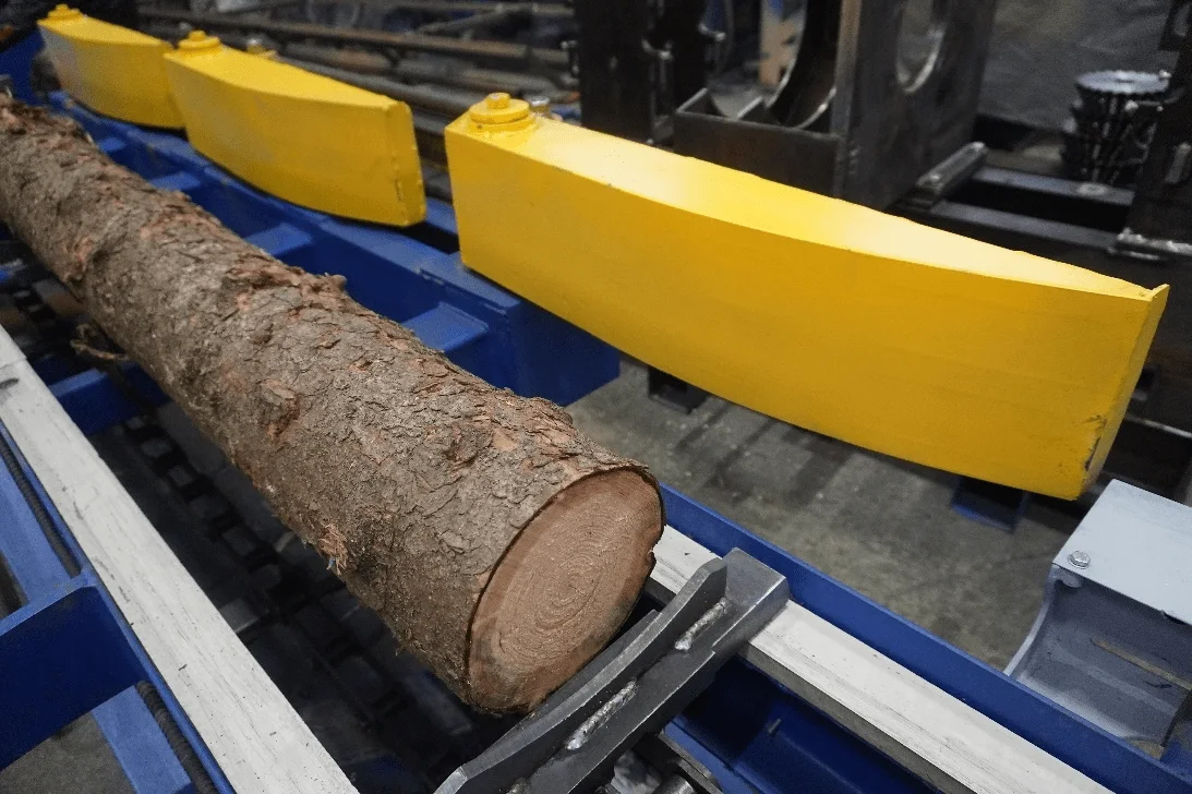 Линия раскряжевки бревен на базе торцовки EcoWood LCC-1100 — изображение 13