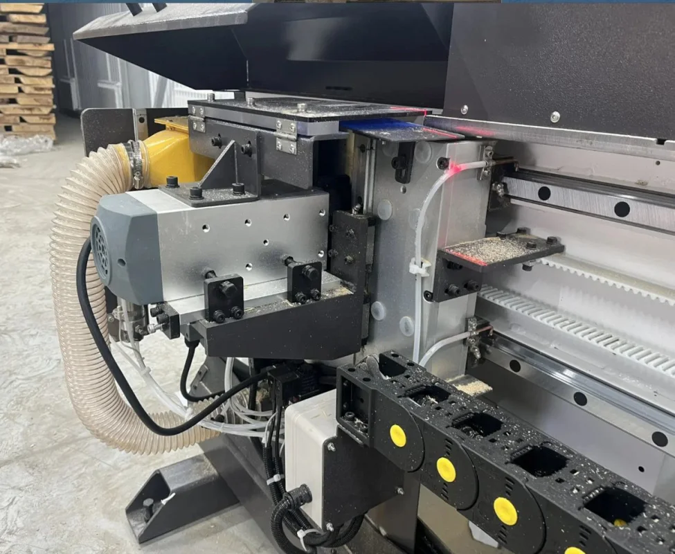 Станок для пиления и прифуговки шпона QUADRO Winner 3400/4200 c автоподачей — изображение 3