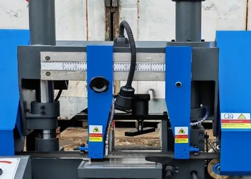 MetalTec MBS 330 CА автоматический колонный ленточнопильный станок — изображение 10