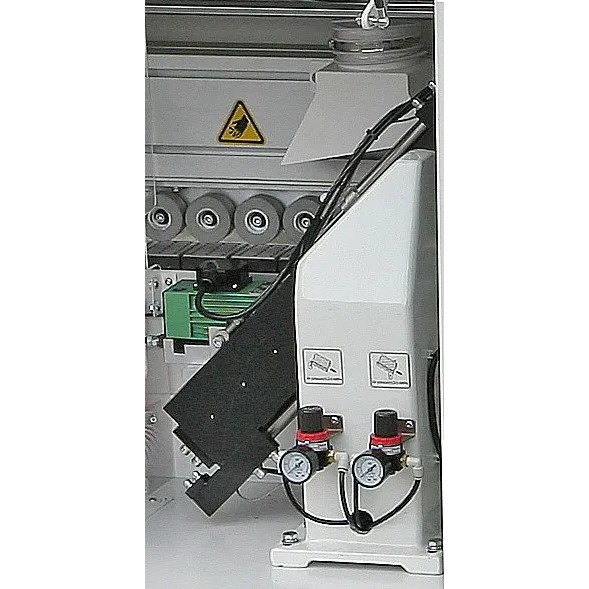 Автоматический кромкооблицовочный станок WoodTec Н355F Plus — изображение 8