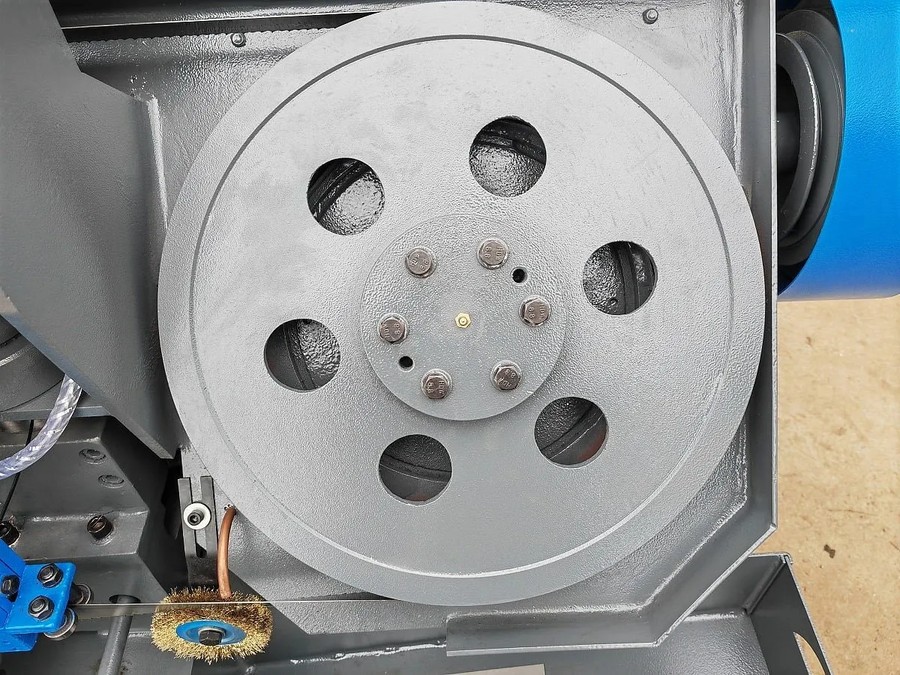 MetalTec BS 400 CH ленточнопильный станок для резки металла под углом 90° — изображение 11